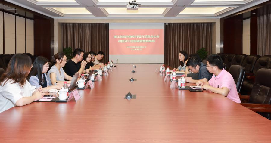 1724719725241875321F.jpg AWP_9950.jpg