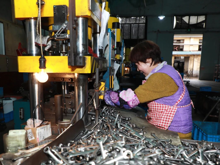 17725075796362302BC8.png 1.png